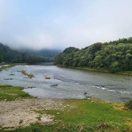 Pieniny 公寓 什恰夫尼察